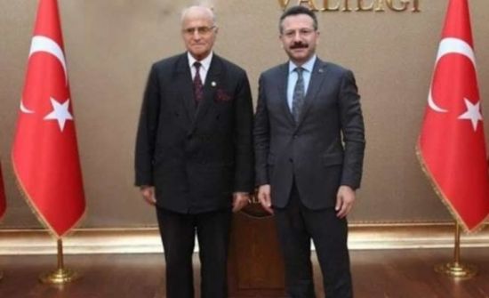 Vali H�seyin Aksoy�un baba ac�s�